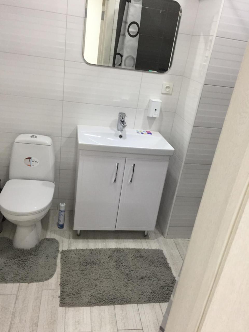 Cozy Underground Apartment At The Center Kherson Ngoại thất bức ảnh